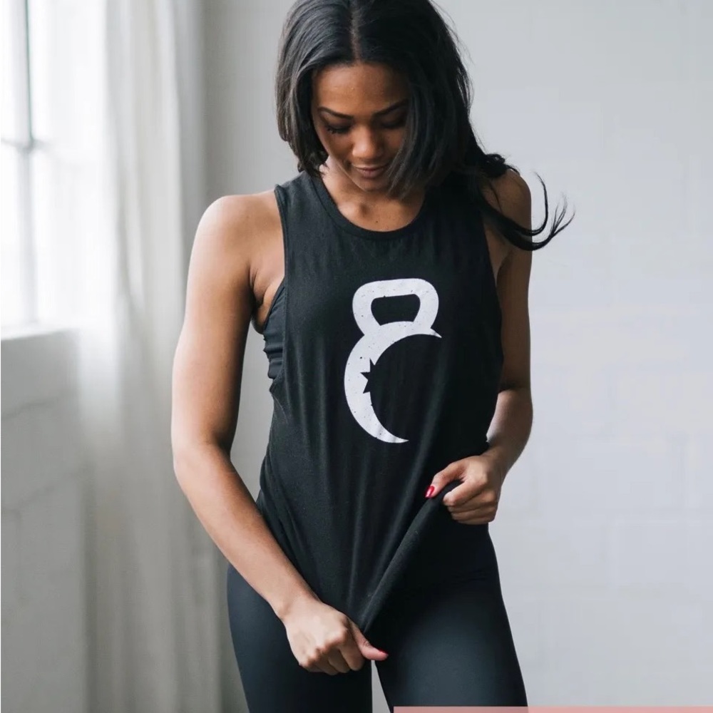 Brand new Black Kettle Moon Tank